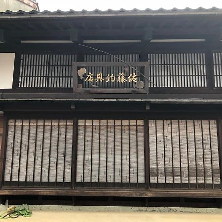 Guesthouse Iwase Toyama Station Extérieur photo